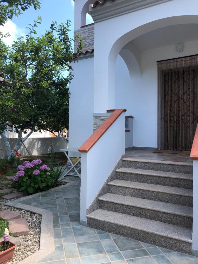 Appartamento In Villa Andreina Orosei Bagian luar foto