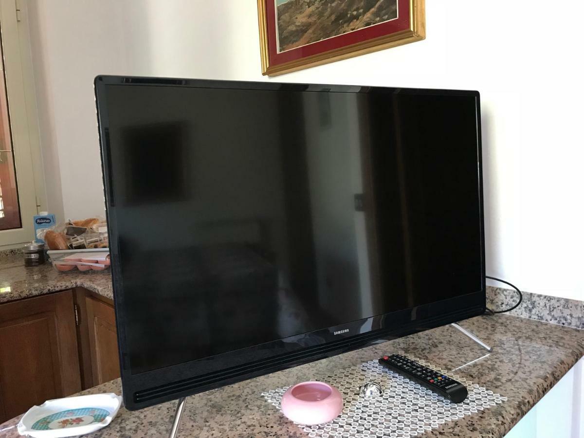 Appartamento In Villa Andreina Orosei Bagian luar foto