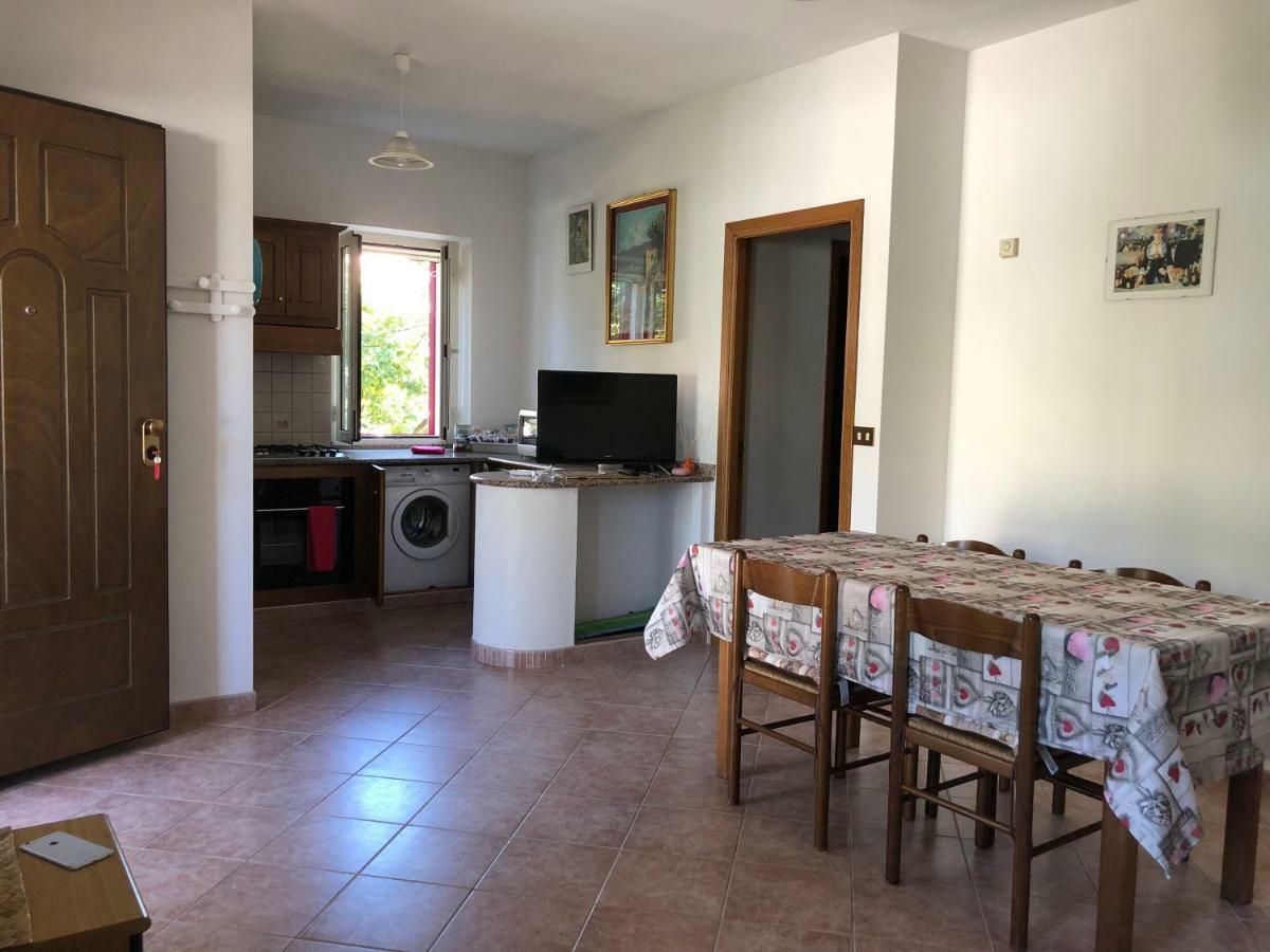 Appartamento In Villa Andreina Orosei Bagian luar foto