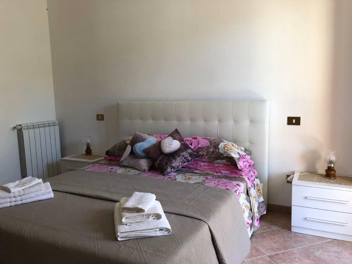 Appartamento In Villa Andreina Orosei Bagian luar foto