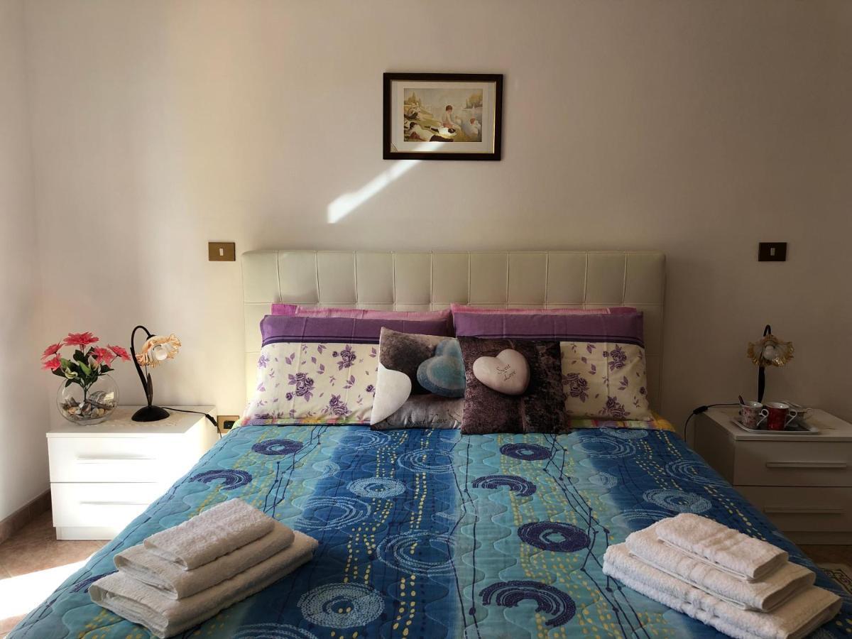 Appartamento In Villa Andreina Orosei Bagian luar foto
