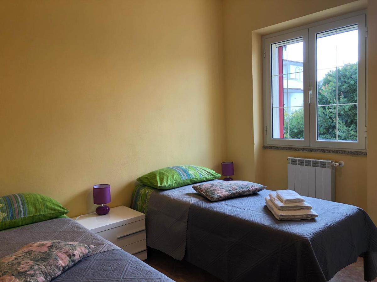 Appartamento In Villa Andreina Orosei Bagian luar foto
