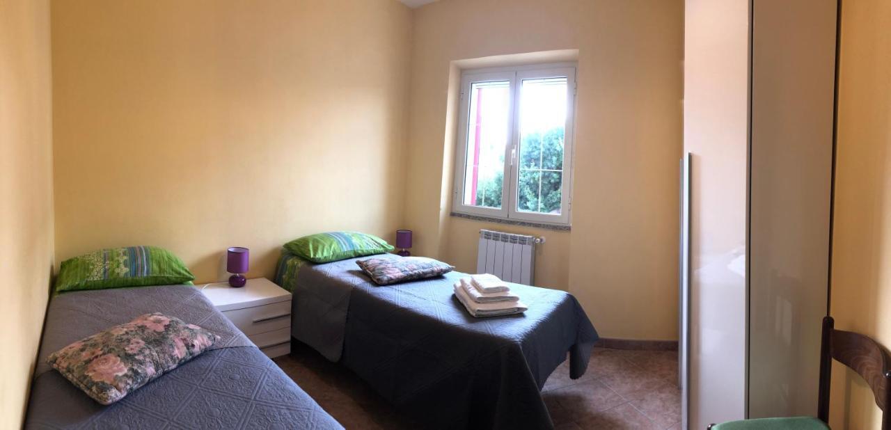 Appartamento In Villa Andreina Orosei Bagian luar foto